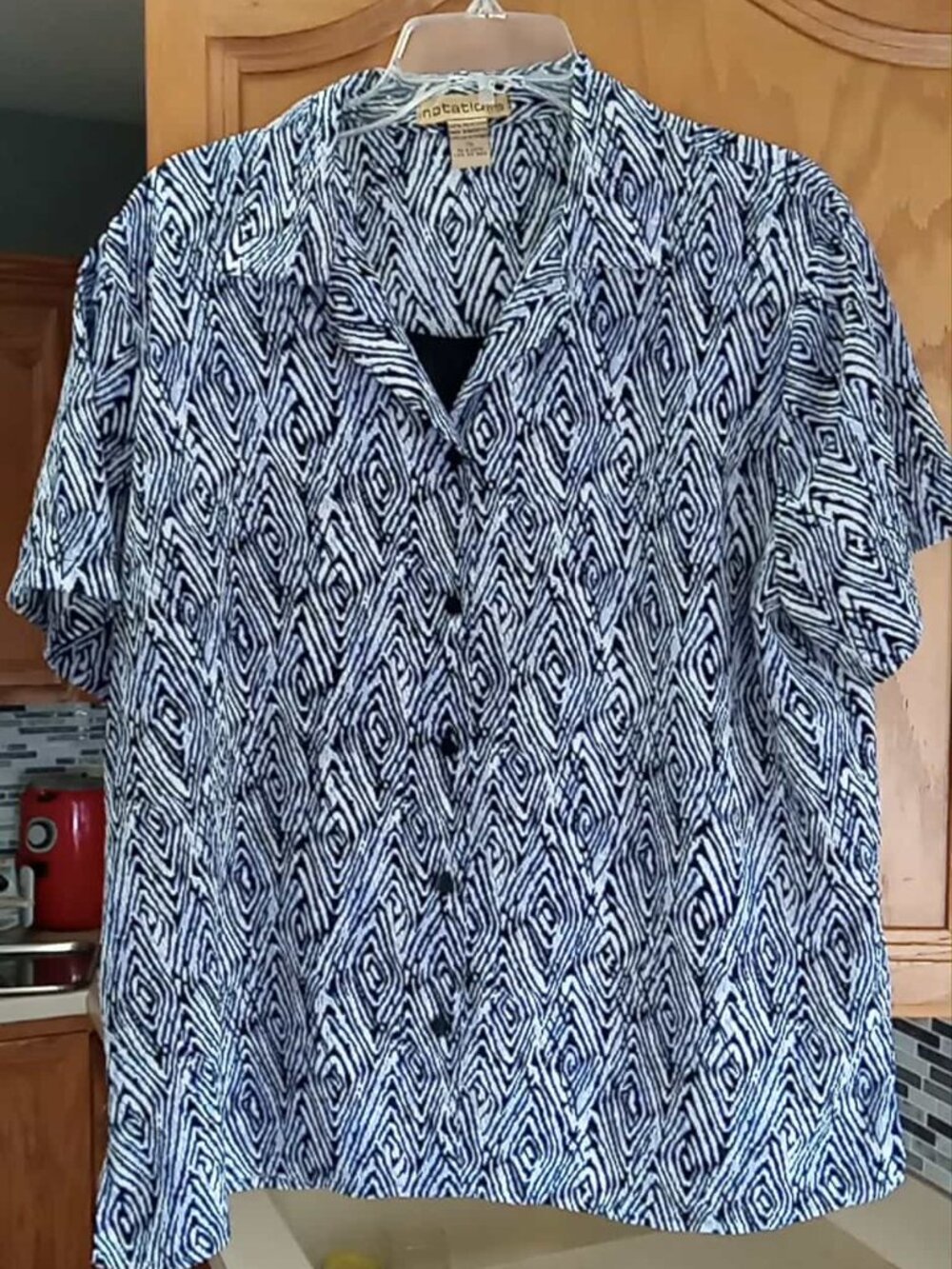 WOMENS TOP